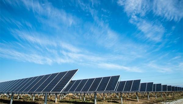 Panou solar 580W Half cell cut fotovoltaic monocristalin cu conector MC4